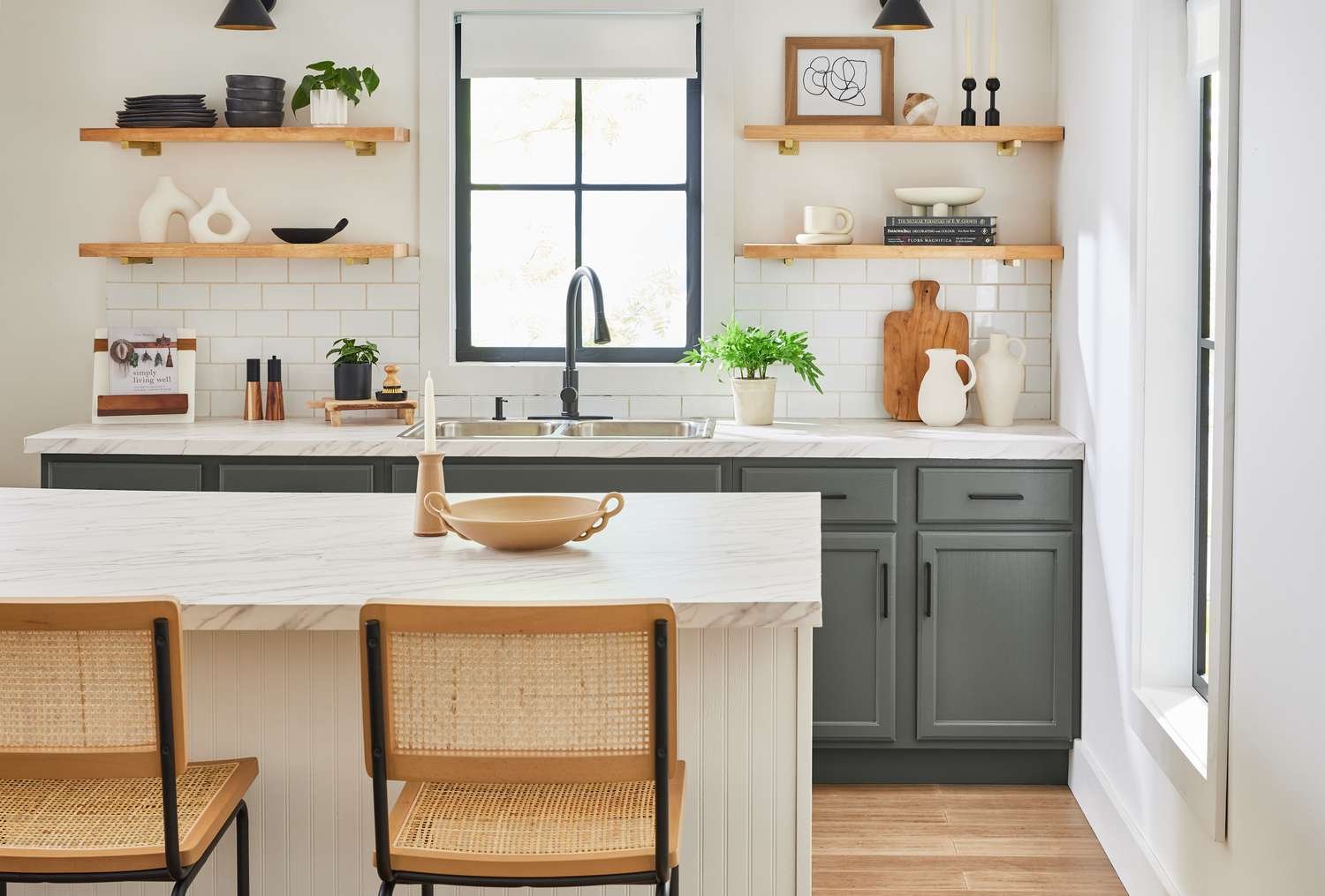 How to Create a Minimalist Kitchen Design