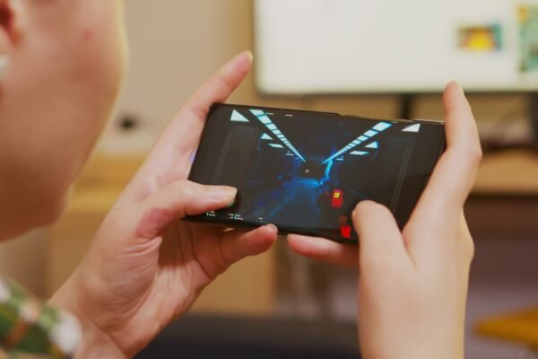 Mobile Gaming Trends to Watch This Year